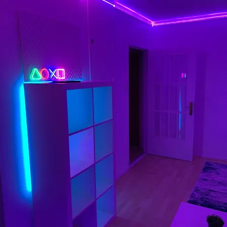 Smart Futuristic Studio In The Center Of Apartment Turku